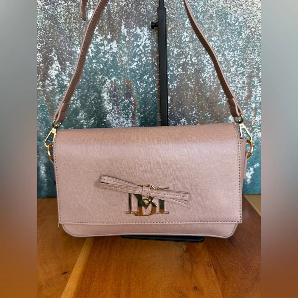 Badgley Mischka Glam Bow Crossbody‎ Clutch Vegan Leather Blush/Tan NWT